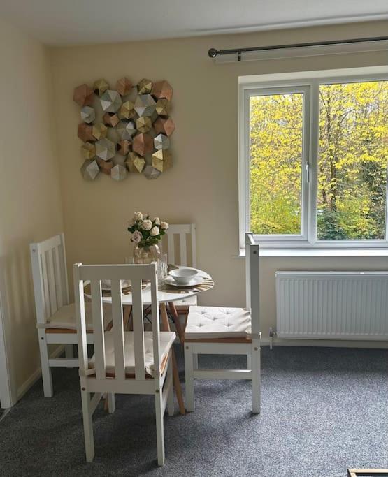 Stylish 2 Bedrooms Flat In A Quiet Cul-De-Sac Area, Near Sheffield City Centre With Free Parking Bagian luar foto