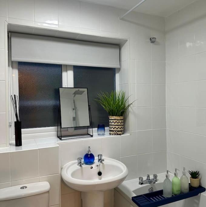 Stylish 2 Bedrooms Flat In A Quiet Cul-De-Sac Area, Near Sheffield City Centre With Free Parking Bagian luar foto