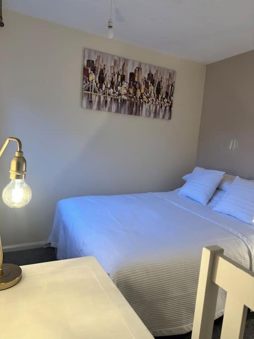 Stylish 2 Bedrooms Flat In A Quiet Cul-De-Sac Area, Near Sheffield City Centre With Free Parking Bagian luar foto