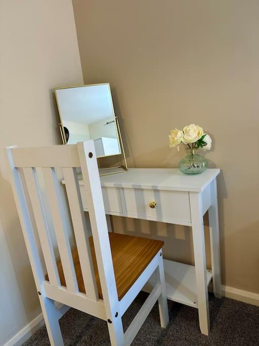 Stylish 2 Bedrooms Flat In A Quiet Cul-De-Sac Area, Near Sheffield City Centre With Free Parking Bagian luar foto